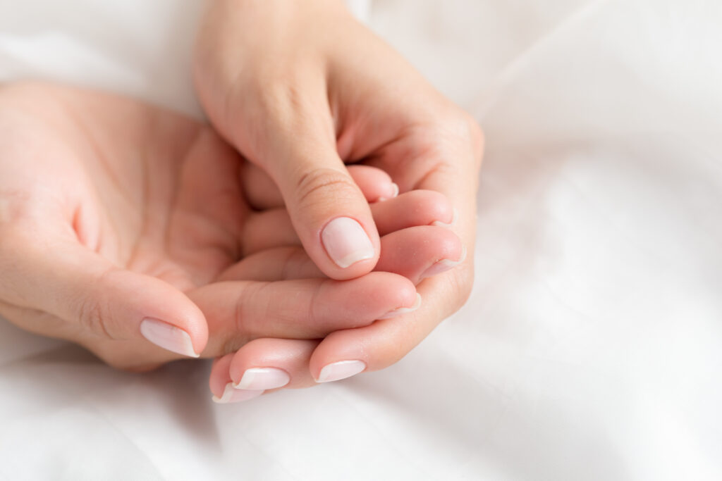 How to Cure Nail Infections at Home