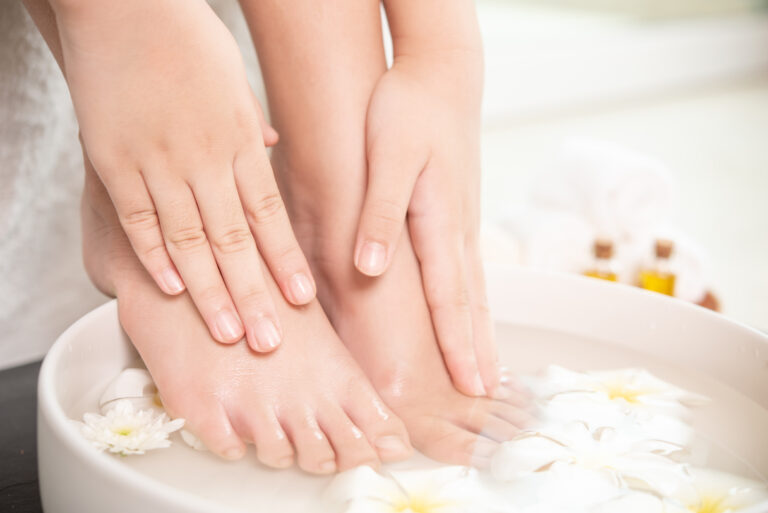  Embracing No. 1 Healthy Nails: A Gentle Guide on How to Cure Nail Infections at Home