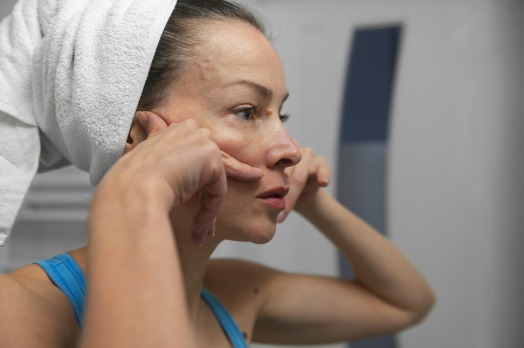 How to Get Rid of Large Skin Pores at Home